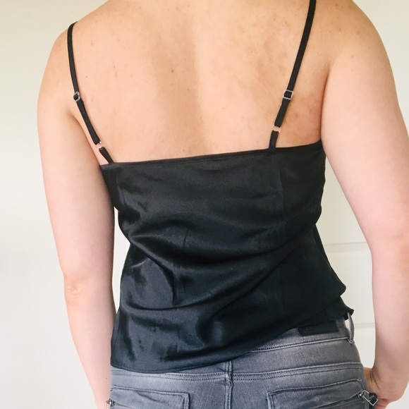 Black camisole. Size 6 - Picture 2 of 2